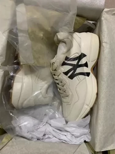 Gucci Rhyton 'NY Yankees - Mystic White' photo review