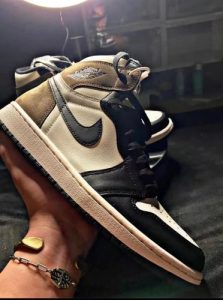 Air Jordan 1 Retro High OG 'Dark Mocha' photo review