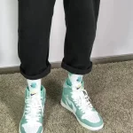 Air Jordan 1 Retro High OG 'Turbo Green' photo review