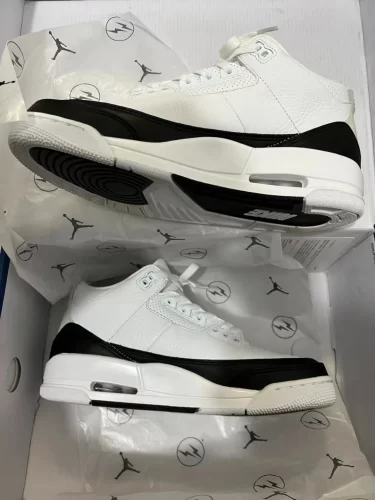 Fragment Design x Air Jordan 3 Retro SP 'White' photo review