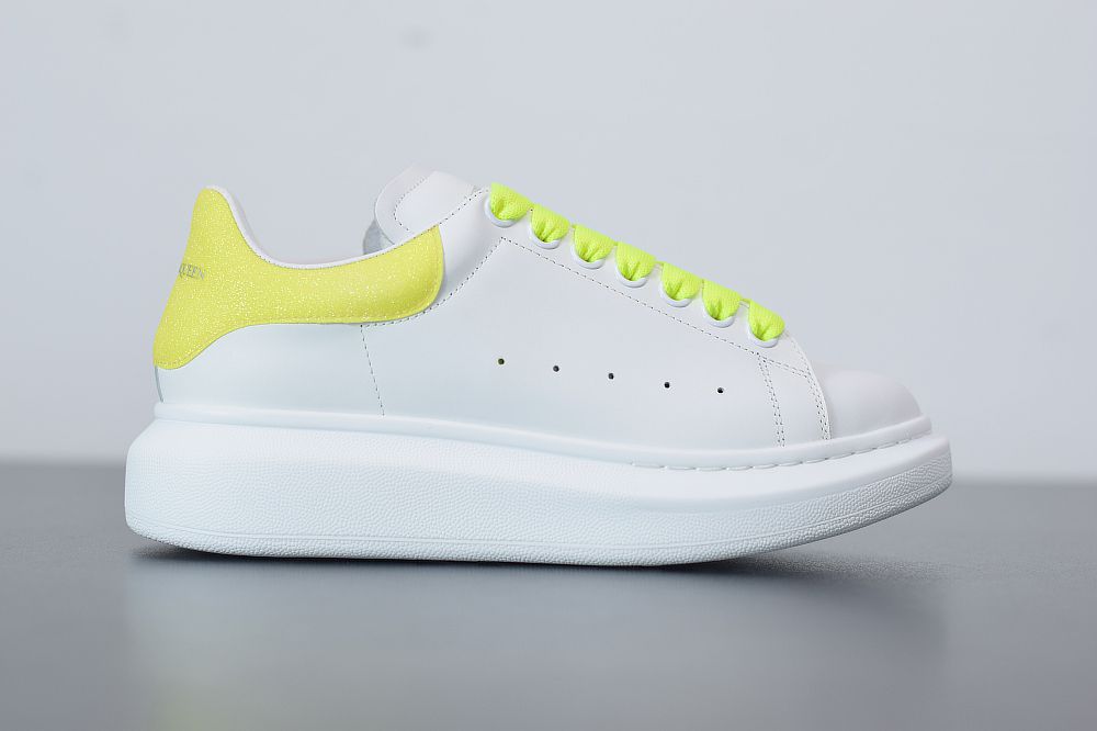 B07B5 Alexander McQueen sole sneakers