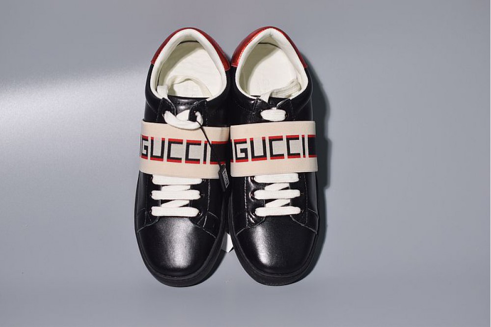 Givenchy Urban Street logo-print leather slip-on