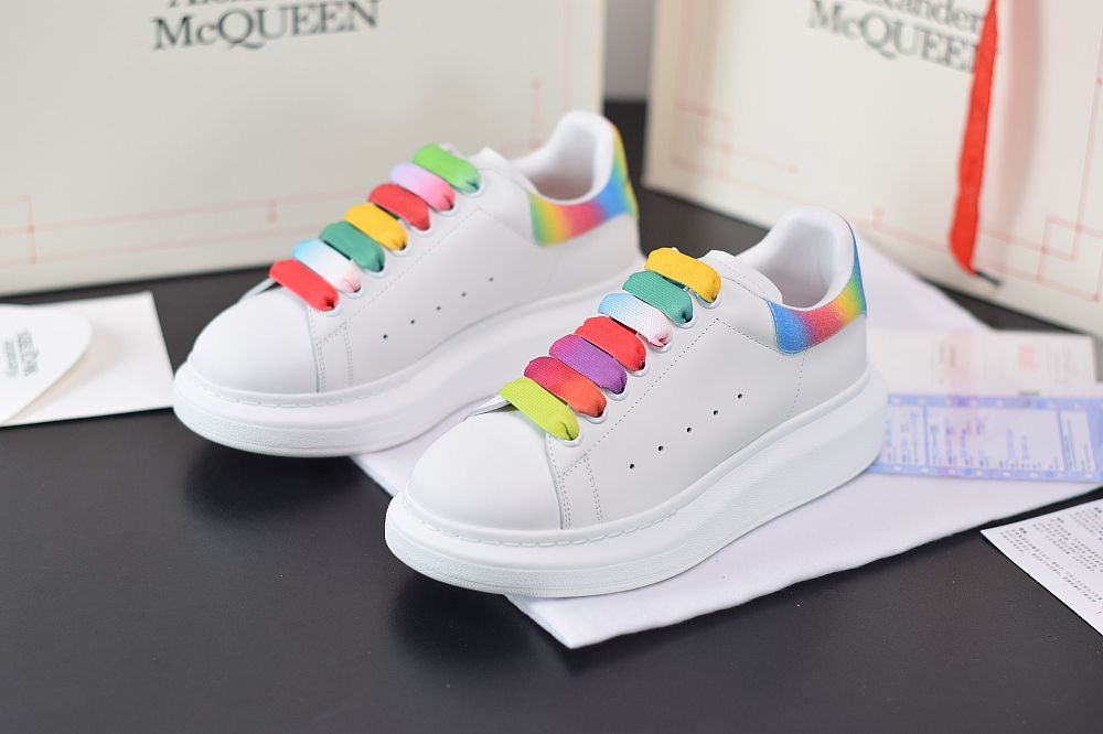 L00N4 Alexander McQueen 2020