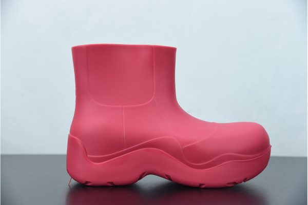 Bottega Veneta rain boots