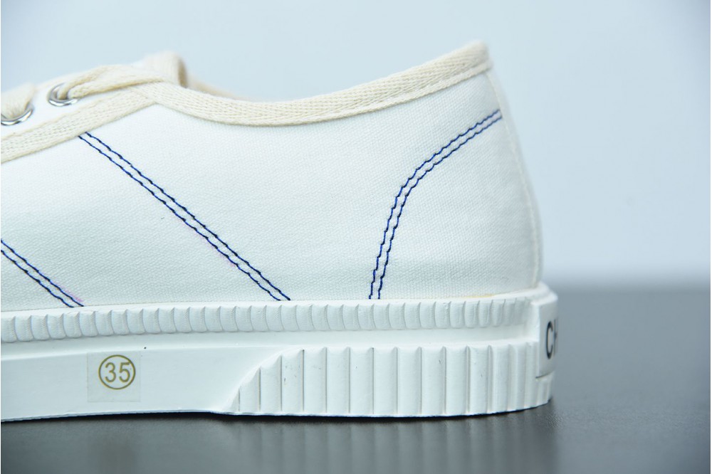 Chanel canvas shoe White