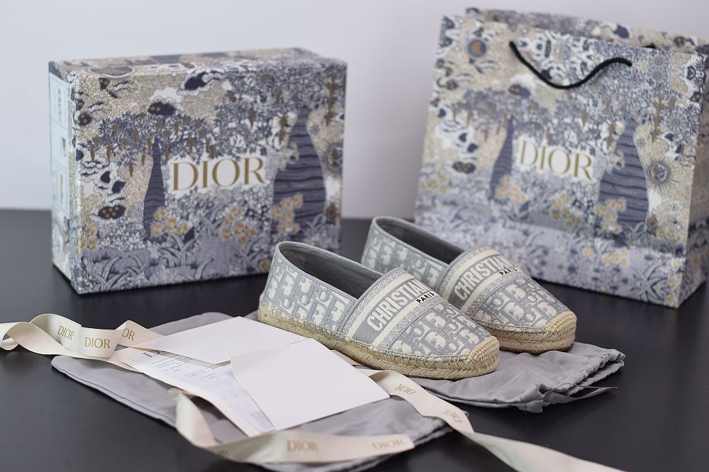 Y03H5 Dior 20s first show of fisherman's shoes in spring and summer