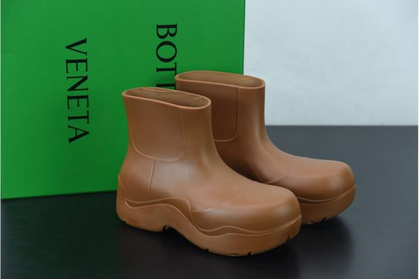 Bottega Veneta rain boots