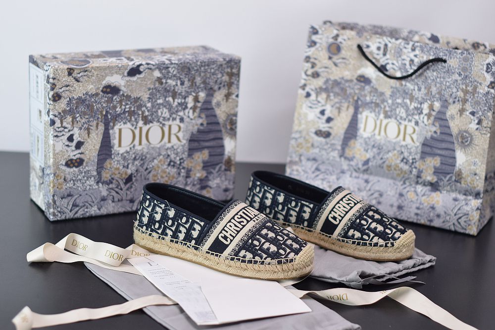 Y03H5 Dior 20s first show of fisherman's shoes in spring and summer