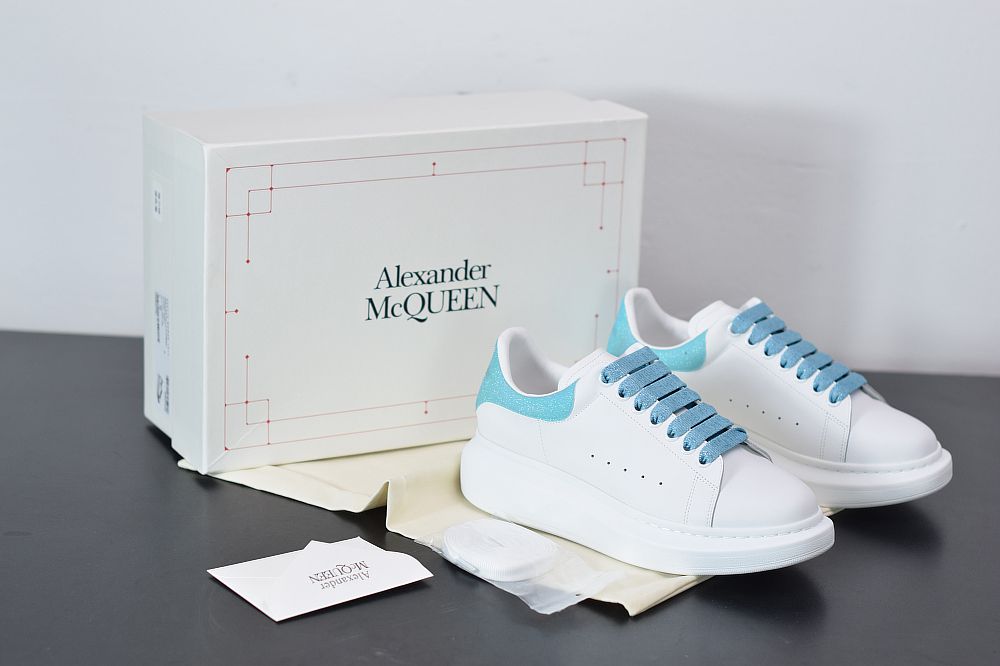 B07B5 Alexander McQueen sole sneakers