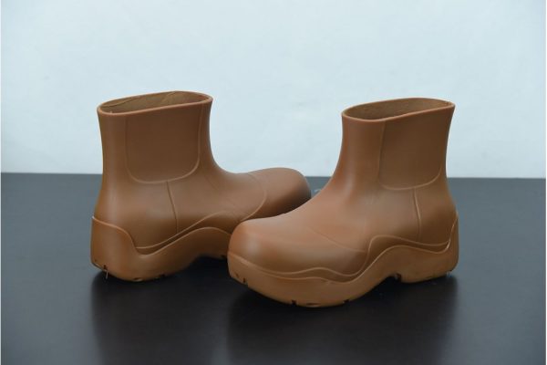 Bottega Veneta rain boots