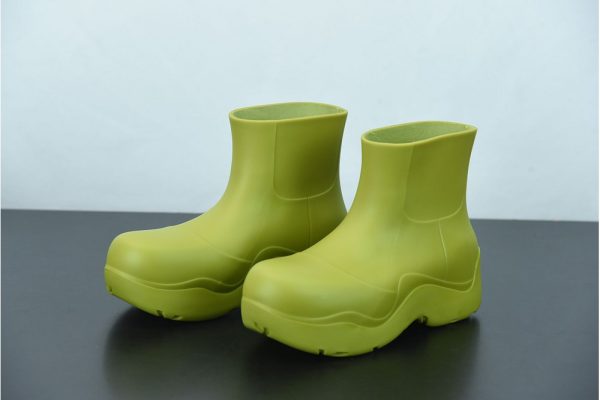 Bottega Veneta rain boots