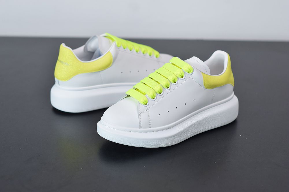 B07B5 Alexander McQueen sole sneakers