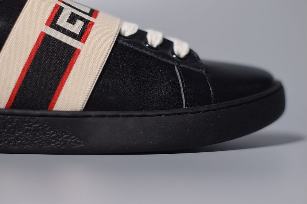 Givenchy Urban Street logo-print leather slip-on