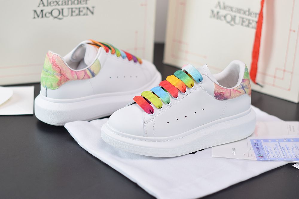 L00N4 Alexander McQueen 2020