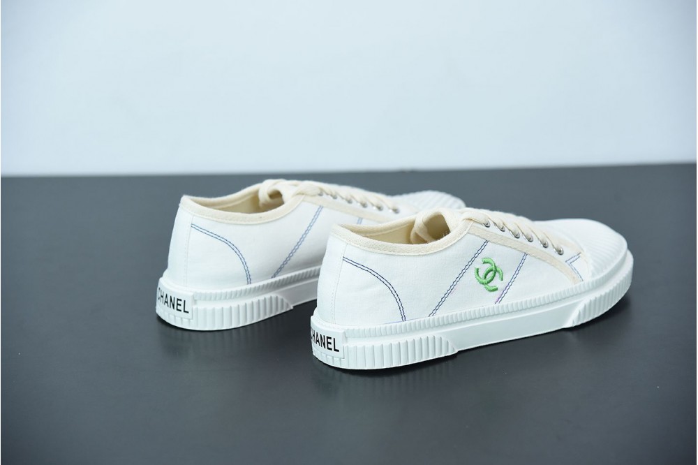 Chanel canvas shoe White