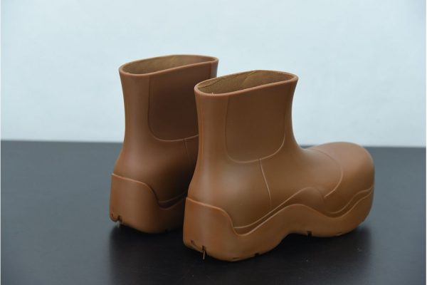 Bottega Veneta rain boots