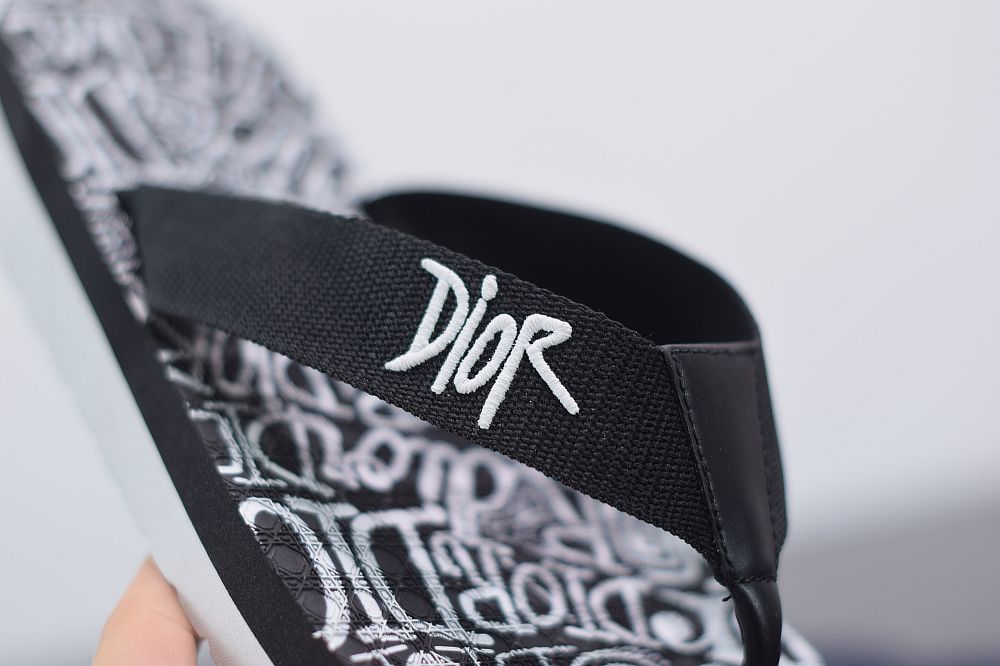 Dior Flip-Flops Logo Shower Sandals 2020ss