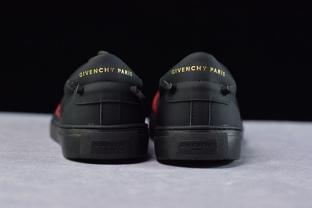 GVC  Givenchy Low-top lace-up sneakers  35-44