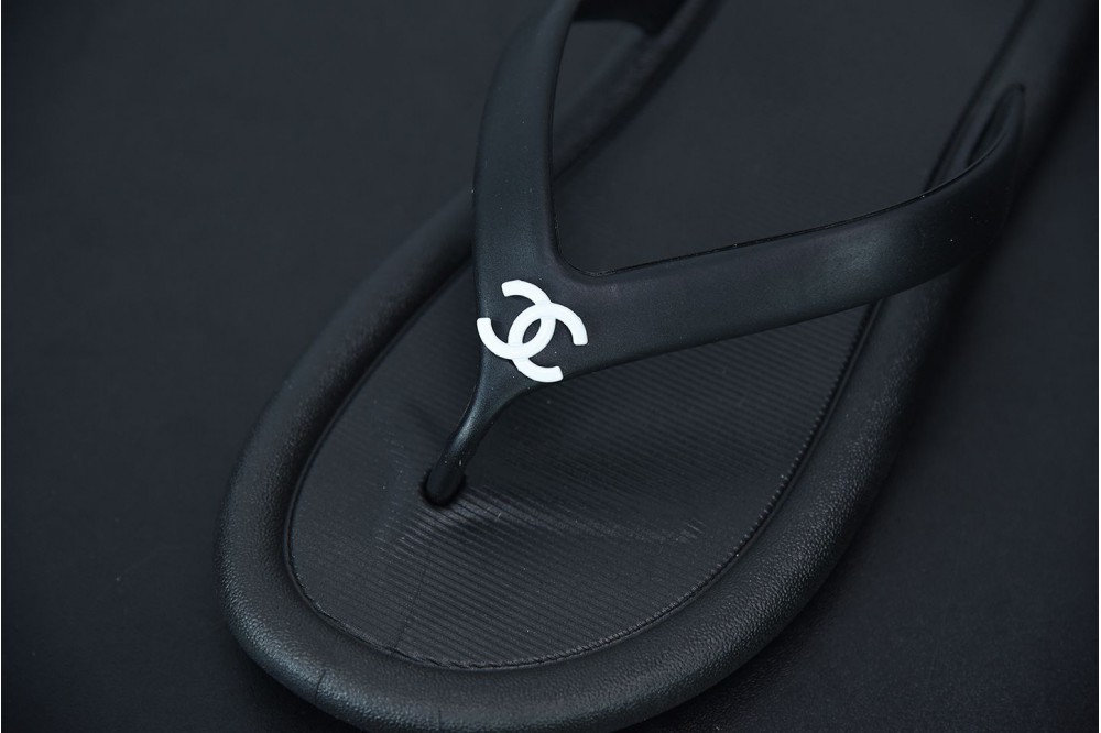 Chanel Bi-color Plain Logo Sandals size:35-41